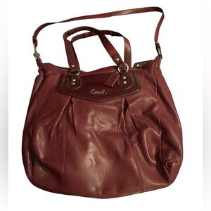 EUC COACH MAROON HOBO/CROSSBODY BAG